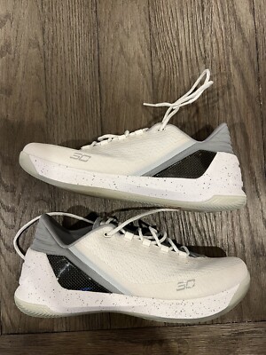 UNDER ARMOUR Curry 3 Low バスケットボールシューズ Under Armour Curry 3 Low Mens Basketball Shoes 1286376-100 Size 13
