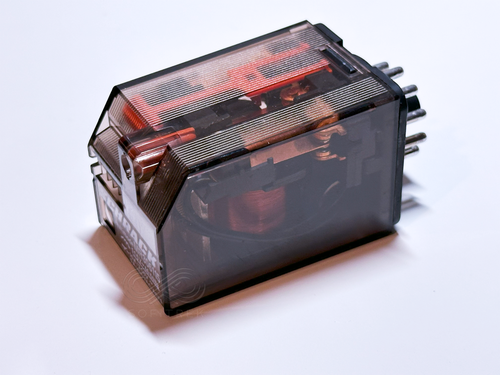 MR306115 SCHRACK MULTIMODE Power RELAY 115VAC 3PDT 10A 250VAC With Test Button - Picture 3 of 7