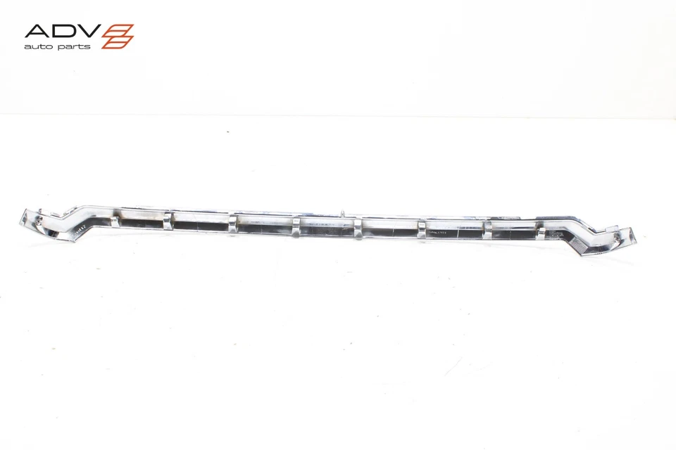 2018–2022 TOYOTA SEQUOIA РЕШЕТКА РАДИАТОРА ПЕРЕДНЕГО БАМПЕРА ВЕРХНИЙ МОЛДИНГ ОТ ОРИГИНАЛЬНОГО ПРОИЗВОДИТЕЛЯ - Изображение 2 из 4