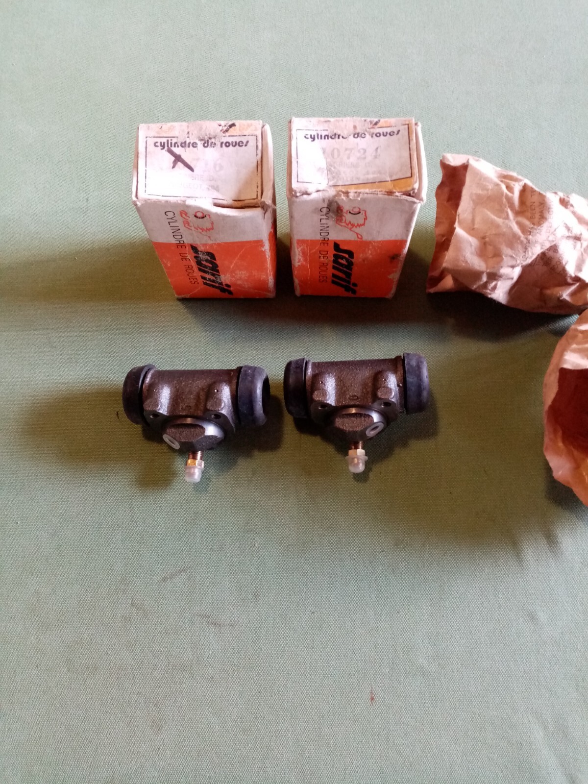 Cylindres de frein AR 22mm pour corriger le freinage Peugeot 504