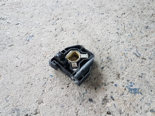 BMW 1er F20 F21 3er F30 F31 F34 Halter Modul Kühlermodul links 7600541 8620732