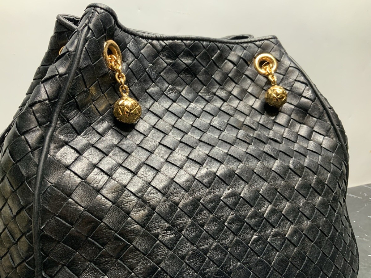 Bottega Veneta Nappa Intrecciato Bucket Bag Black | eBay