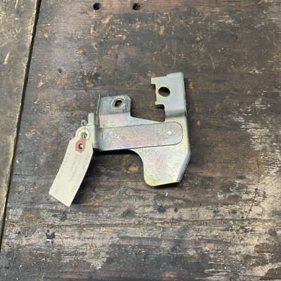 06-08 Infiniti G35 M35 EGI Harness Bracket 24136-CF000