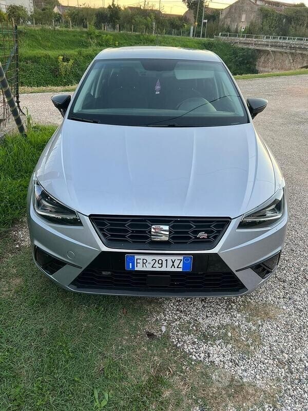 Sportradiatorrooster Voor SEAT Voor Ibiza 6F MK5 Pre-Facelift 2017-2021