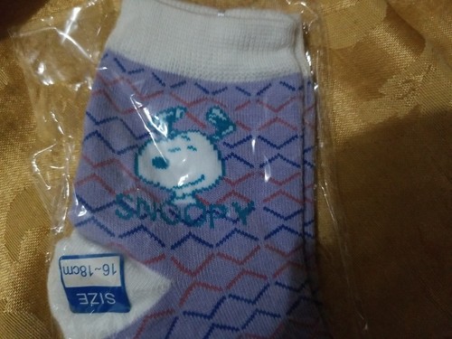 NIP Snoopy Kids Socks 2pairs Size 16-18cm Japanese Socks - Picture 2 of 4