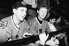 LD136-6 1990 Chicago Stadium NHL Blackhawks Fans (5pc) ORIG B&W 35mm NEGATIVES