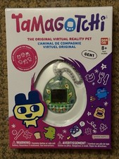 Tamagotchi Original NIB Gen 1 Tama Smile Virtual Reality Pet, Green Avocado