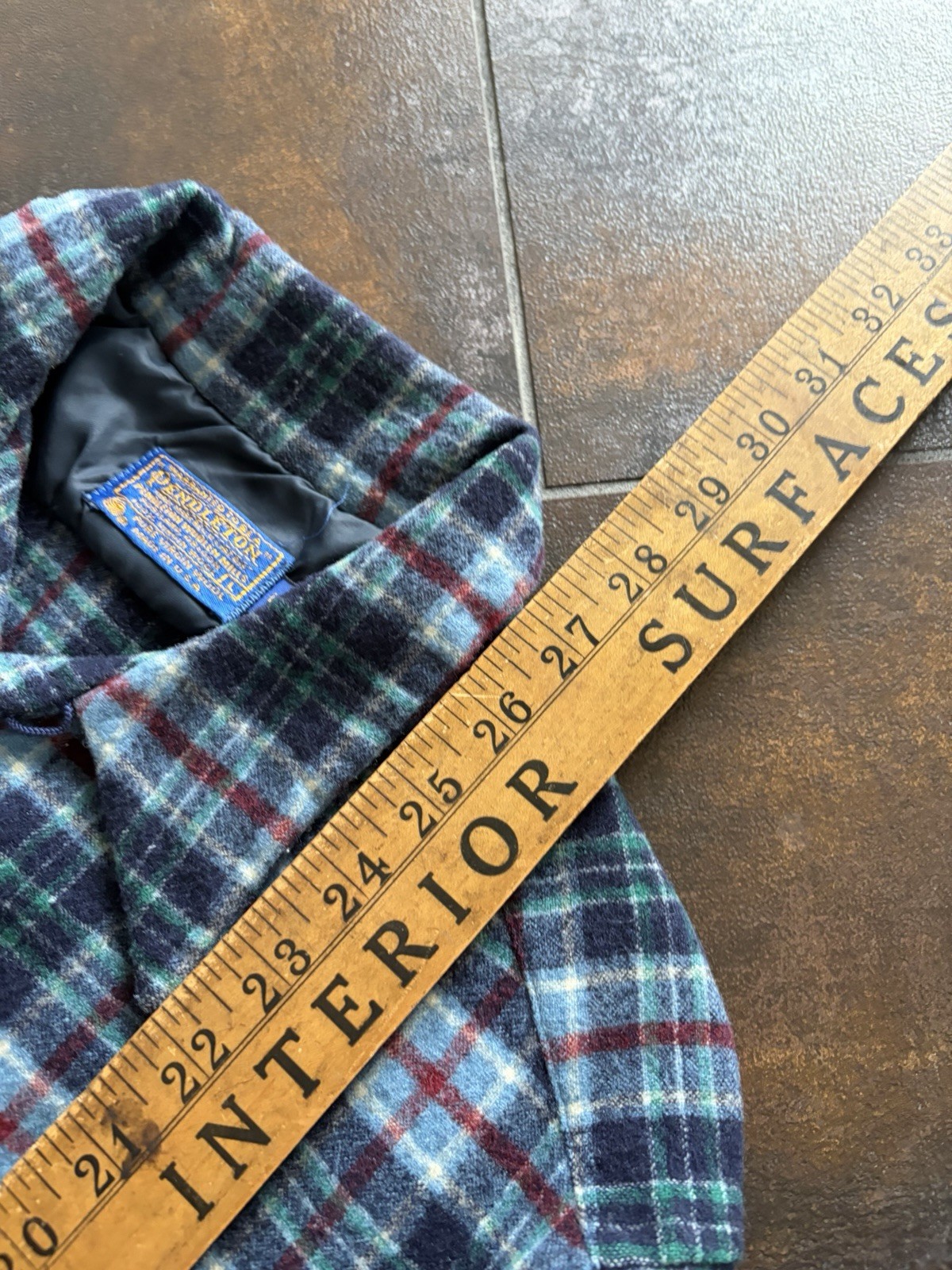 True Vintage Pendleton Loop Collar Flannel Wool B… - image 12