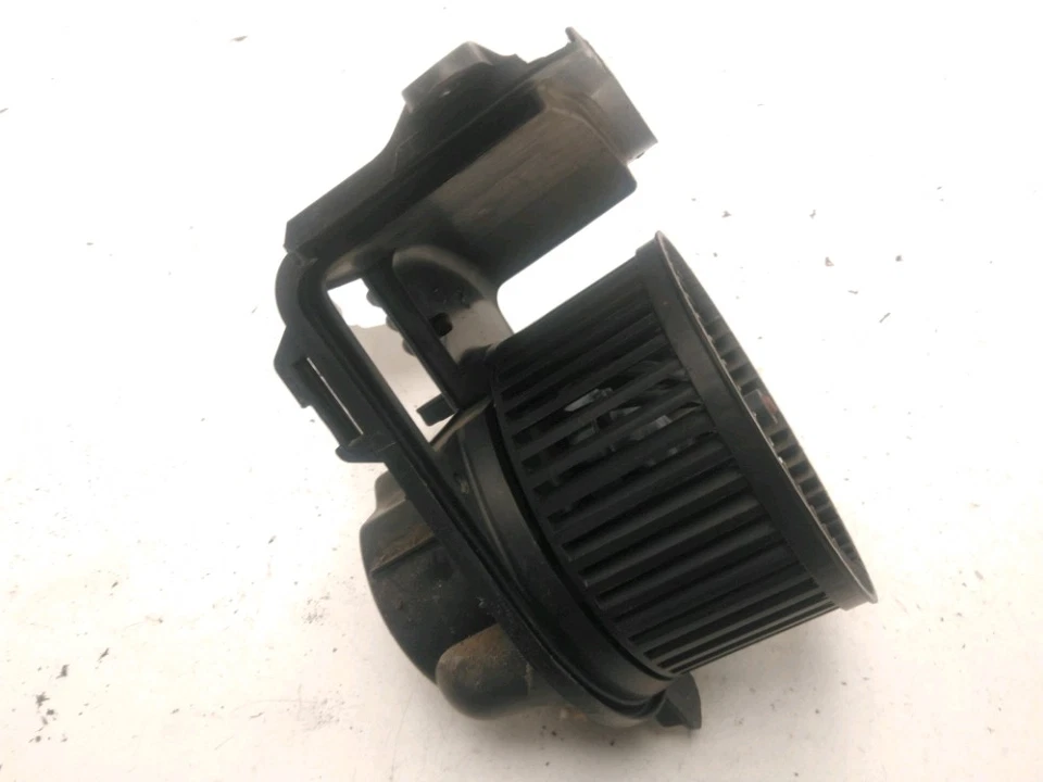 VENTILATEUR DE CHAUFFAGE - Renault Clio II (BB/CB) 2003 7701050899 - Photo 2/2