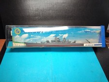 TRI-ANG MINIC FIGHTING SHIPS #M743 "U.S.S.MISSOURI"