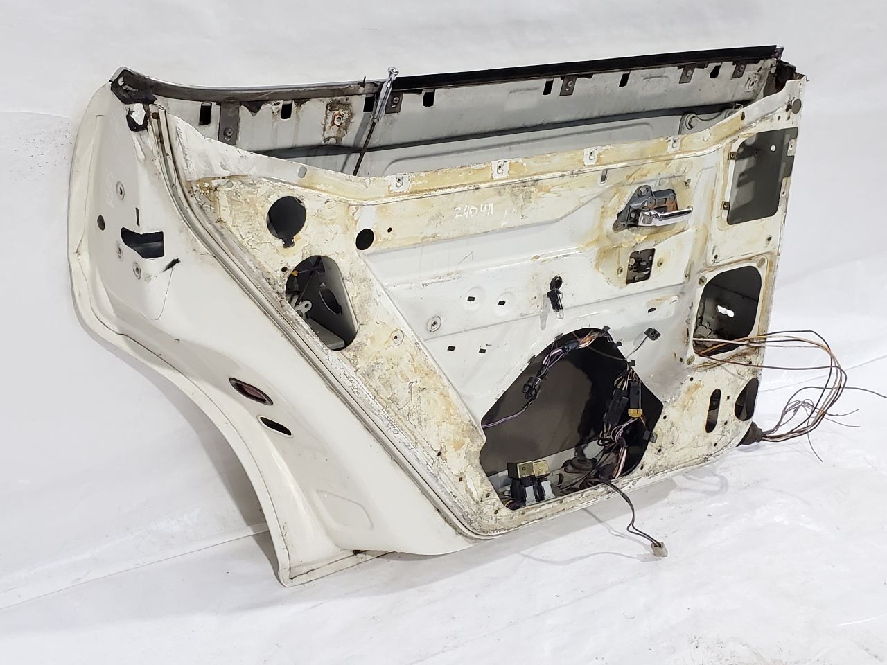 Used Dr Assm Rear Side fits: 1990 Bentley TURBO R Grade C