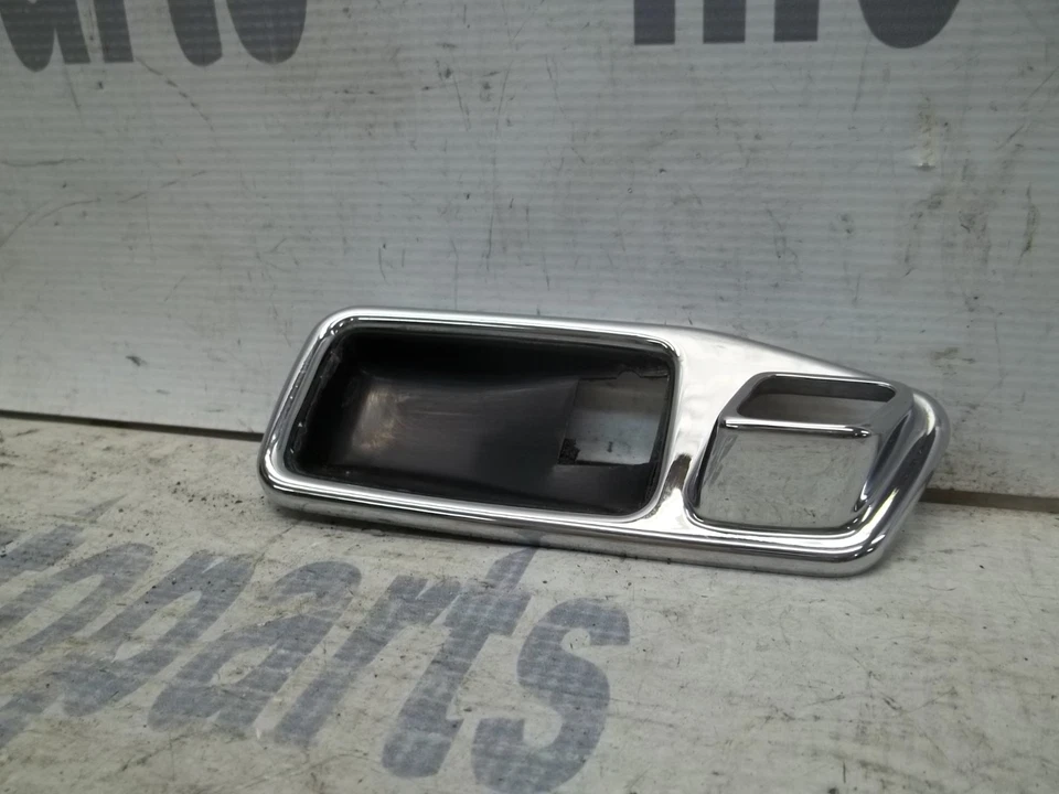 Bisel de moldura de manija de puerta trasera o delantera izquierda lado conductor mercedes-benz w123 77-85 Foto 4 de 4