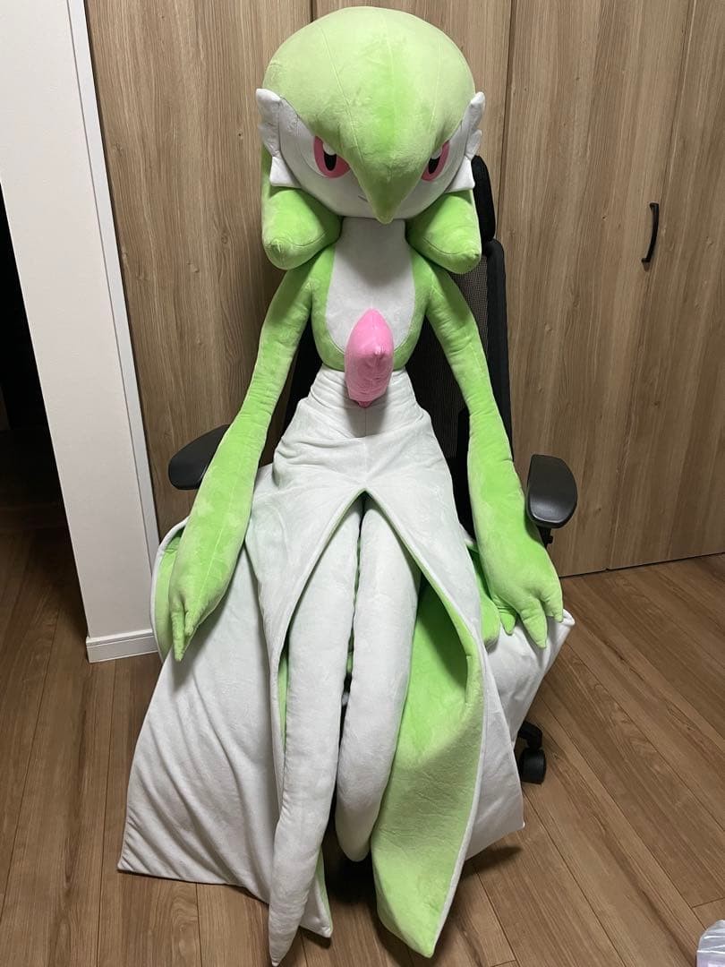 Pokemon Center Limited Life Size Gardevoir Plush 160 cm Rare Collectible