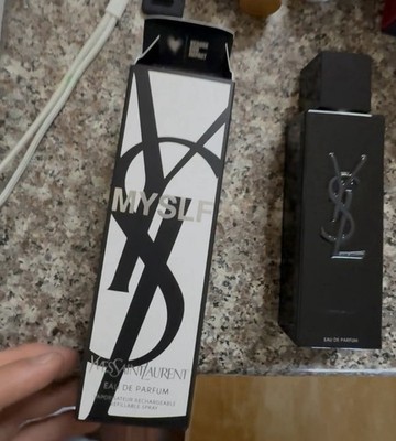 Yves Saint Laurent MYSLF Eau de Parfum Spray 2 fl oz Refillable Set