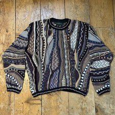 Canada tundra Coogi sweater men s XL