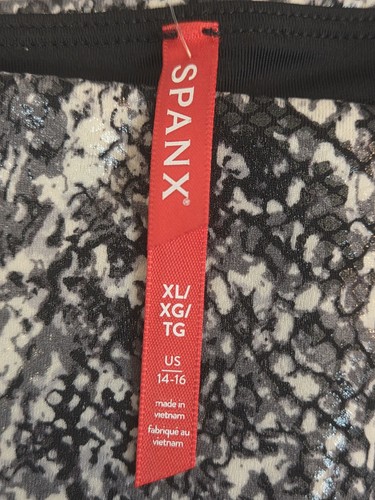 Spanx Leggings Girls XL 14-16 Gray Snake Shiny Faux Leather Skinny Non Shaping - Picture 10 of 11