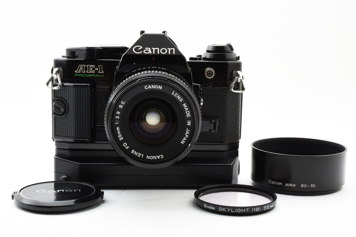 【美品】 Canon AE-1 PROGRAM / New FD 28mm他1本 Near Mint* Canon AE-1 PROGRAM Black + PWA2 + Canon FD 28mm