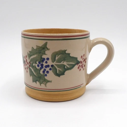Holly & Ivy by Nicholas Mosse Pottery Mug