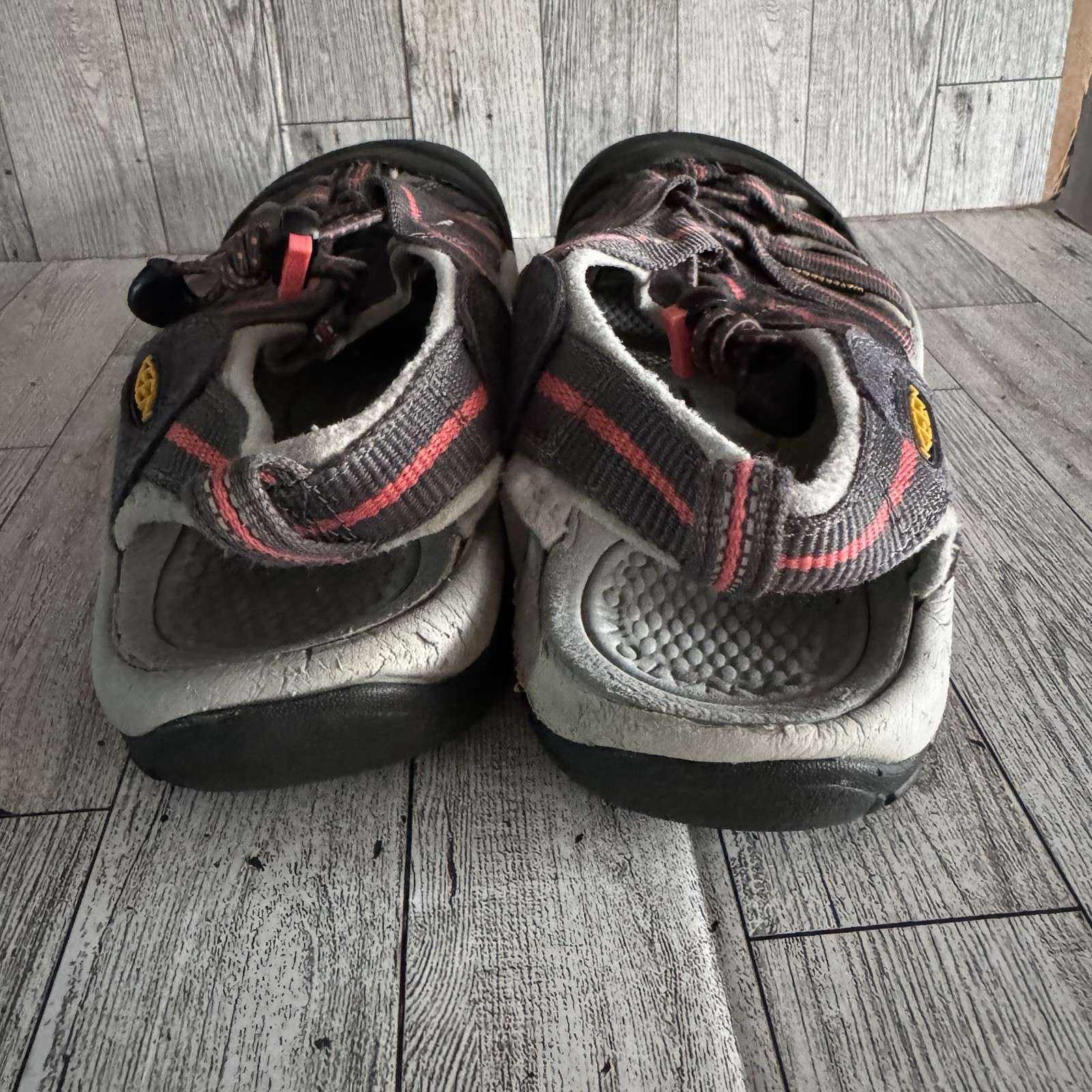 Sandali da pescatore Keen donna Newport H2 magnete corallo caldo impermeabili taglia 9 5