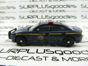 Greenlight-1-64-LOOSE-New-York-State-Trooper-2017-DODGE-CHARGER-Pursuit-Police
