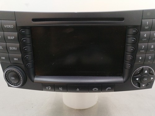 MERCEDES CLS E CLASS MULTIMEDIA SCREEN DISPLAY RADIO 2004-2010 W219 A2118204197 - Picture 4 of 12