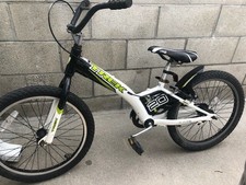 trek tr20 bmx bike