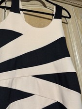 BODYCON DRESS BEIGE & BLACK SIZE UK16 Internacial