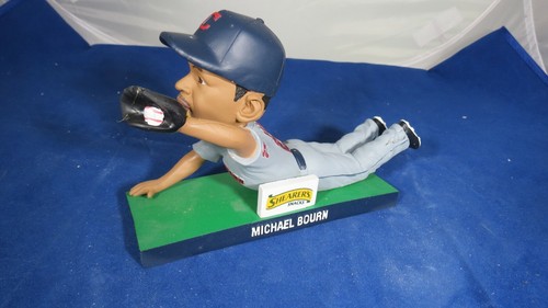Michael Bourn Cleveland Indians Diving Catch SGA Bobblehead - Picture 3 of 7