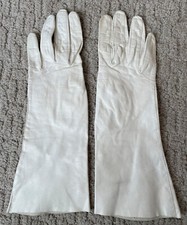 Vintage Lord  Taylor White Leather Gloves 6.5 Lanolau Mid Length Supple Soft