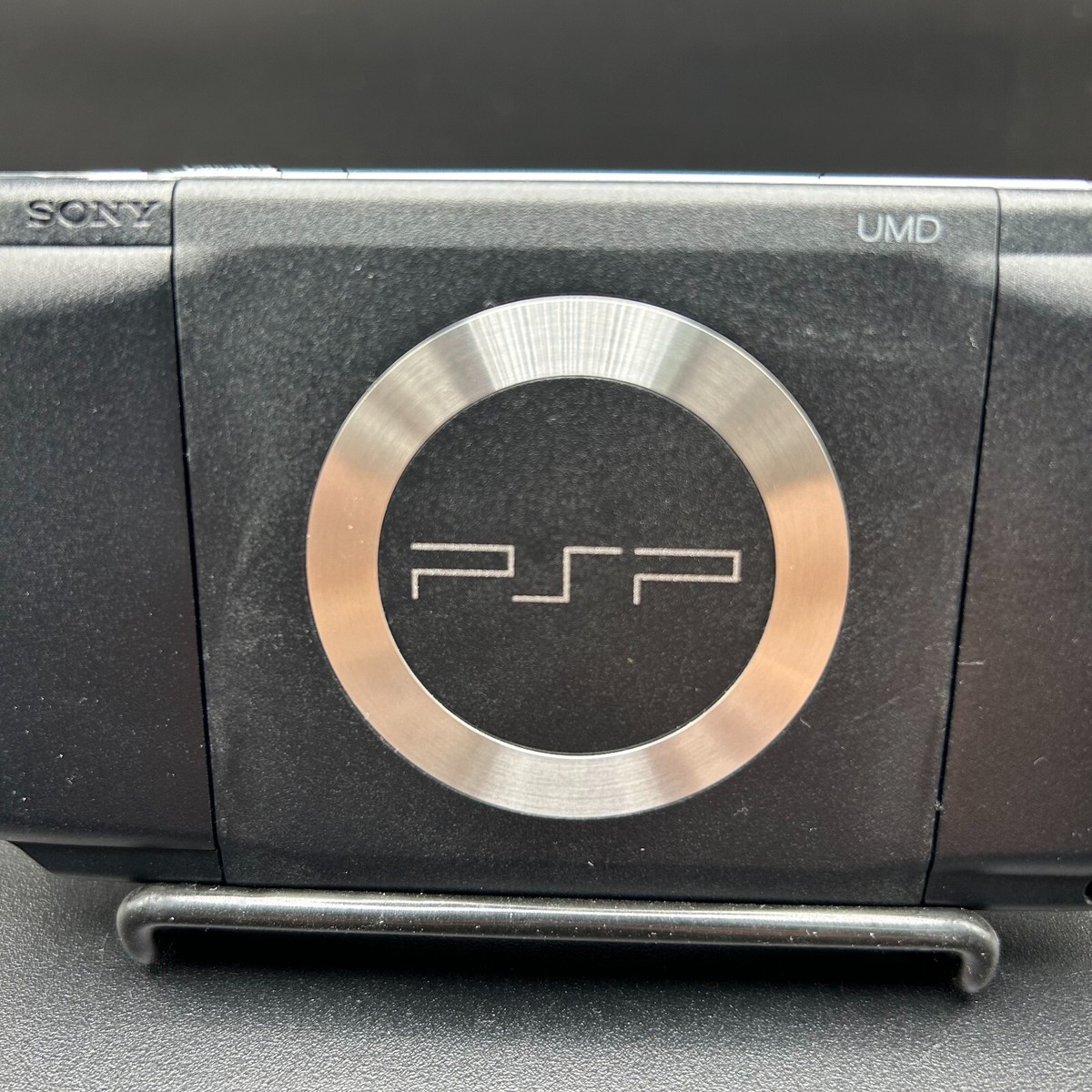 PSP Playstation Portable Giga Pack Black PSP-1000G1 Handheld