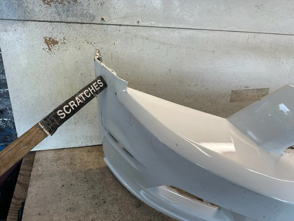 Parachoques delantero OEM 2013 2014 Ford Mustang DR33-17C831 Foto 2 de 4