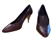 Etienne Aigner Burgundy Pumps Size 7