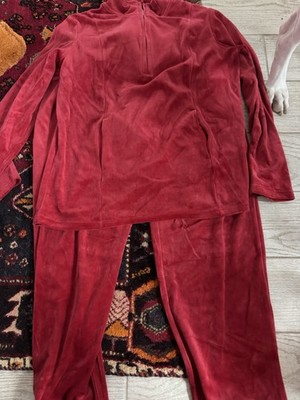 Women s Vintage Basic Edition  Red Sweatsuit Size  Medium