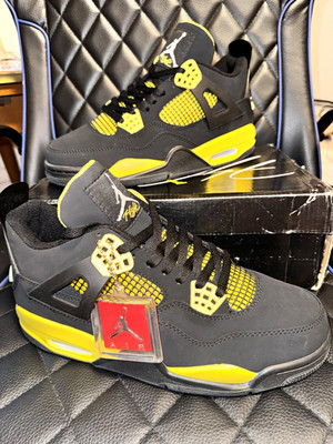 Jordan Air Jordan 4 Retro Yellow Thunder Sneaker Mid Top Schwarz/Gelb EU 44