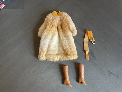 Vintage Barbie Fashion Outfit 3434 - Fun Fur Coat Winter Jacket and Boots - 1971