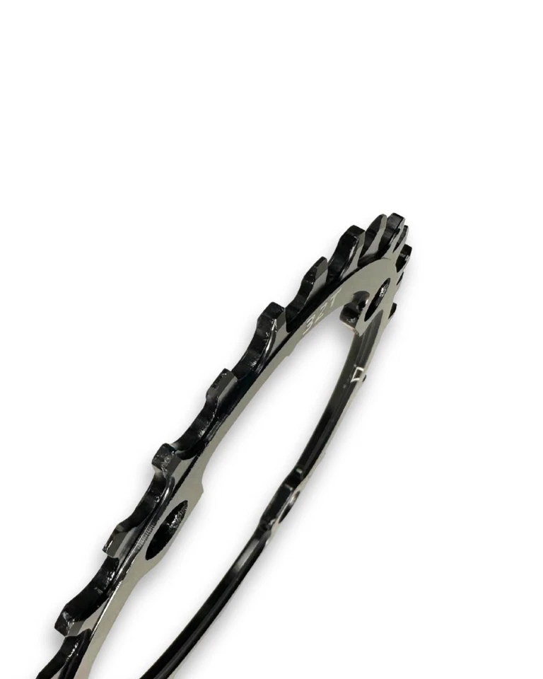 32T Narrow Wide Chainring 104 BCD Round MTB Bike Chain Ring Black 1x 9/10/11 Spd - Image 4 of 4