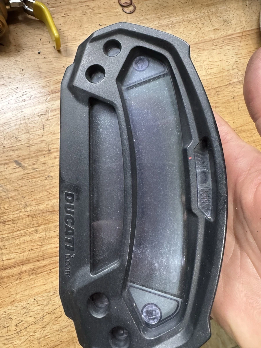 DUCATI Oem MONSTER 1100/ 796/696 DASH SPEEDO INSTRUMENT PANEL With ABS