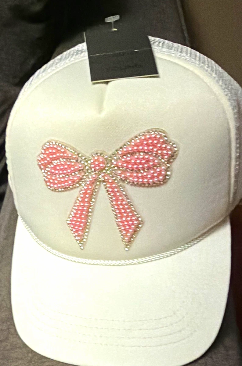 Woman’s White Mesh Trucker Hat - Adjustable Snapback Aligament Trucker Hat Men Women Foam Plain Front Mesh Back  main image 2