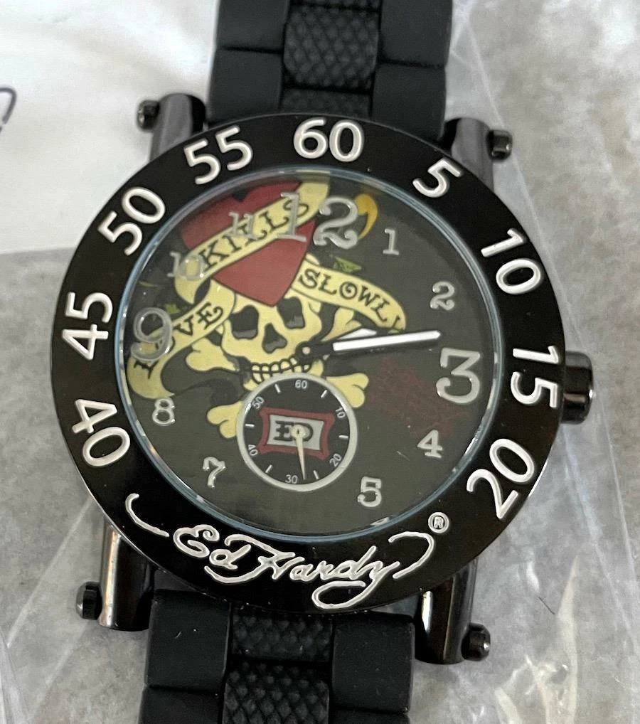 ED HARDY JAPAN LIMITED EDITION WATCH LOVE KILLS SLOWLY MOTIF
