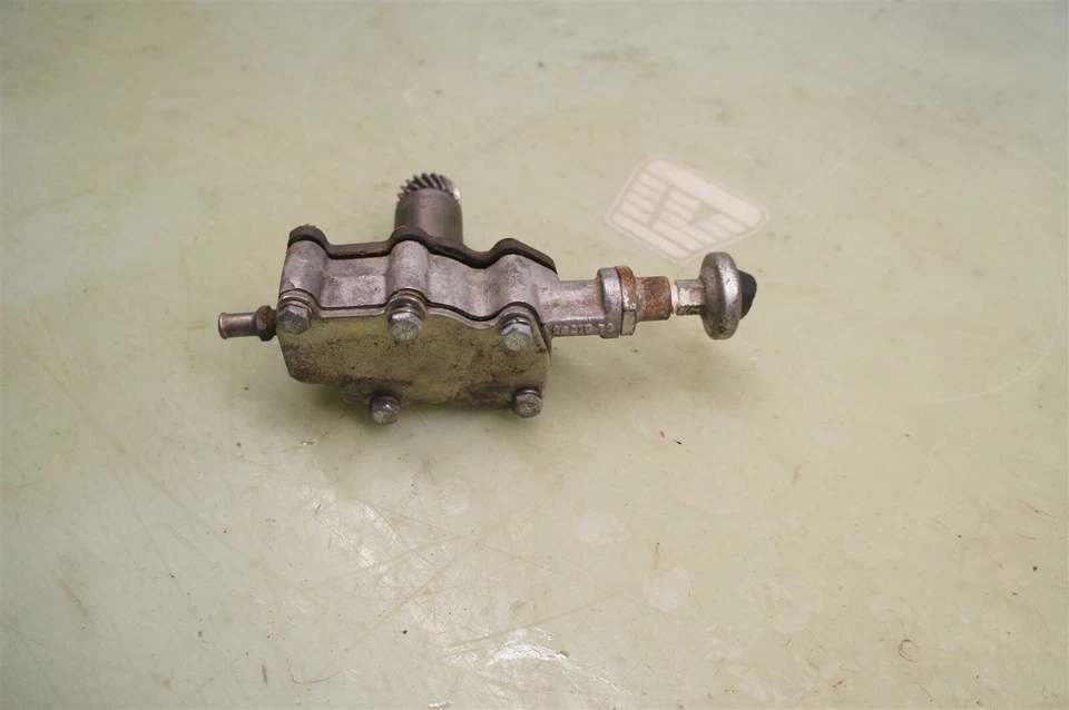 1974 Harley Sportster Ironhead XLCH1000 XLH XL 1000 XLCH *2527 OIL PUMP - Image 3 of 4