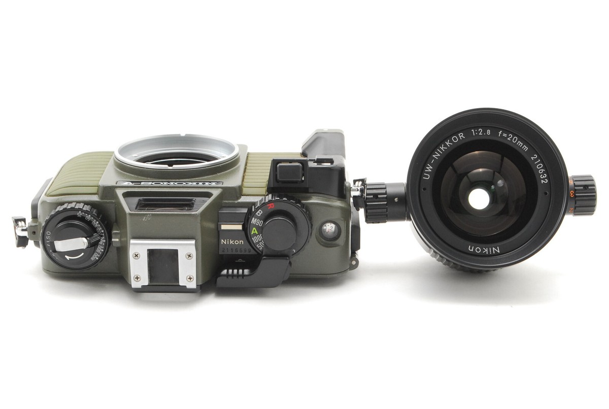 Nikon Nikonos V Green UW Nikkor 20mm f/2.8 w/ Finder 
