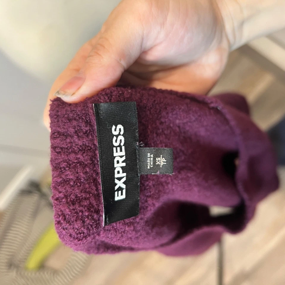 Suéter Express Mujer Borgoña Texturizado Cuello Redondo Manga Larga XS Foto 3 de 4