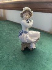 Lladró Nao Porcelain Figurine