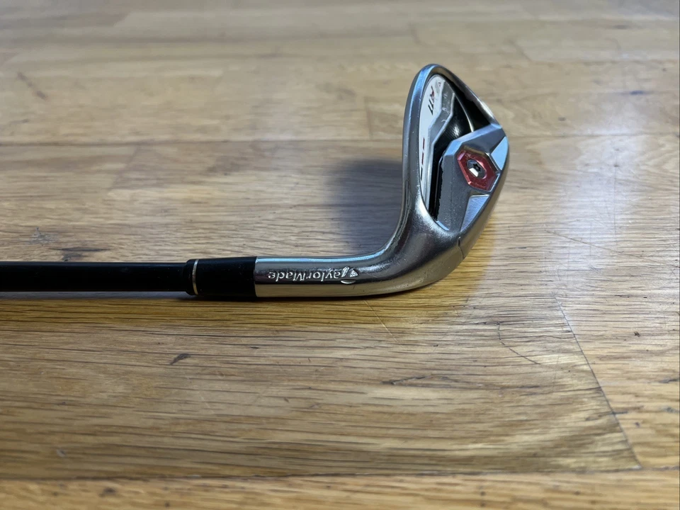 Taylormade R11 Sand wedge Stiff flex R11 Graphite shaft - Image 2 of 4