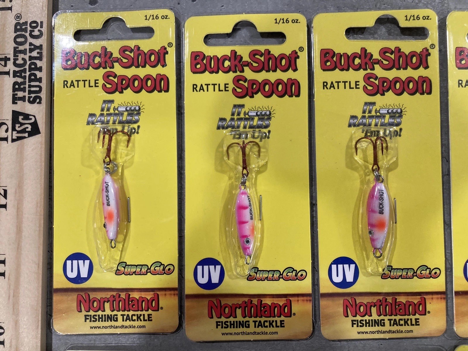 Lot of 34 Northland Buck-Shot Rattle Spoons - All 1/16 oz Size - Mixed Colors - Image 2