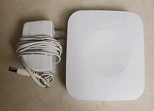 Samsung SmartThings Hub STH-ETH-250 Smart Home Hub 2nd Generation 