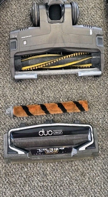 Shark Apex  AZ1002  DuoClean Type M HEAD ( PARTS OR REPAIR SEE VIDEO Head Only !