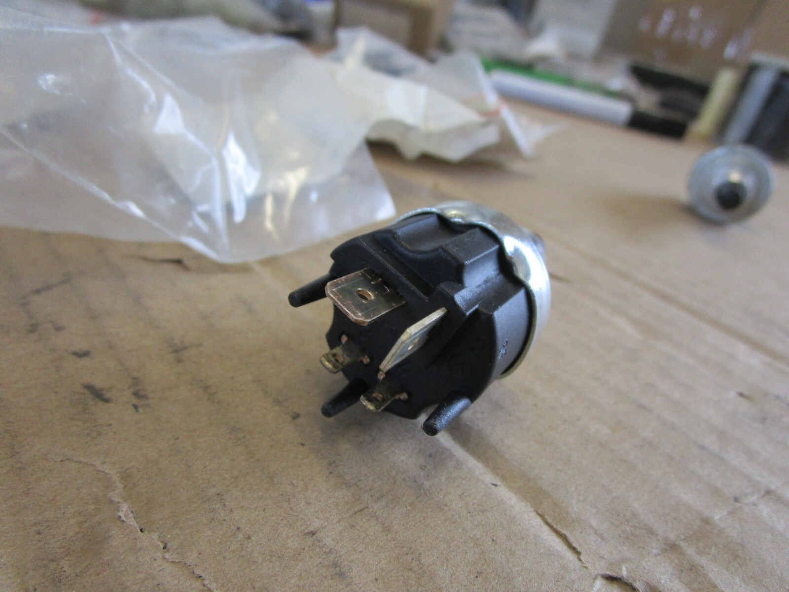 Mercedes Sprinter W901-W904 VW Crafter LT 2 Bremslichtschalter  