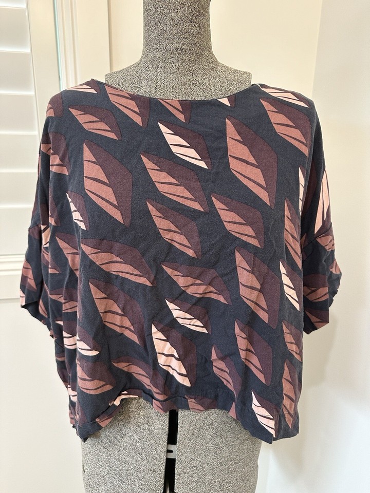 Obus Navy Burgundy Leaf Geometric Print T Shirt Top oversized Size 1 12 14 16 L