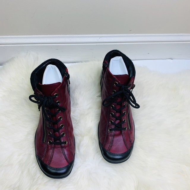 stuart weitzman lace up boot